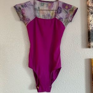 Beautiful floral eleve leotard!  Xs